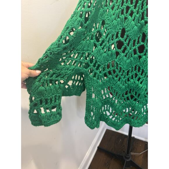 Hand Made Vintage Crochet Green Poncho Buttons - Picture 4 of 6